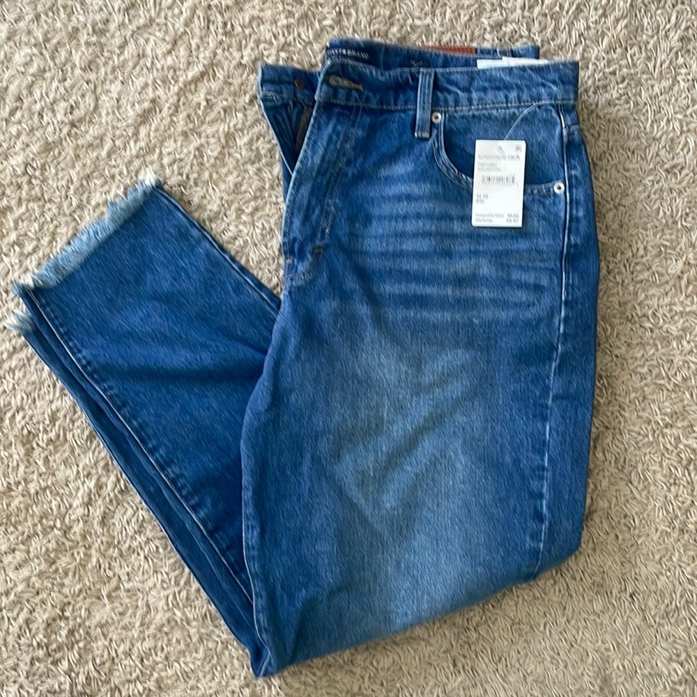 NWT Women’s Lucky Brand Mom Jeans